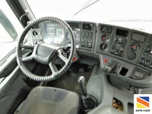 9796 Scania P340 LA4X2HLB седельный тягач