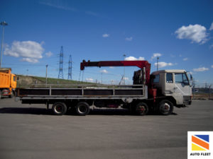 Mitsubishi Fuso Canter грузовик бортовой с КМУ ZR504G