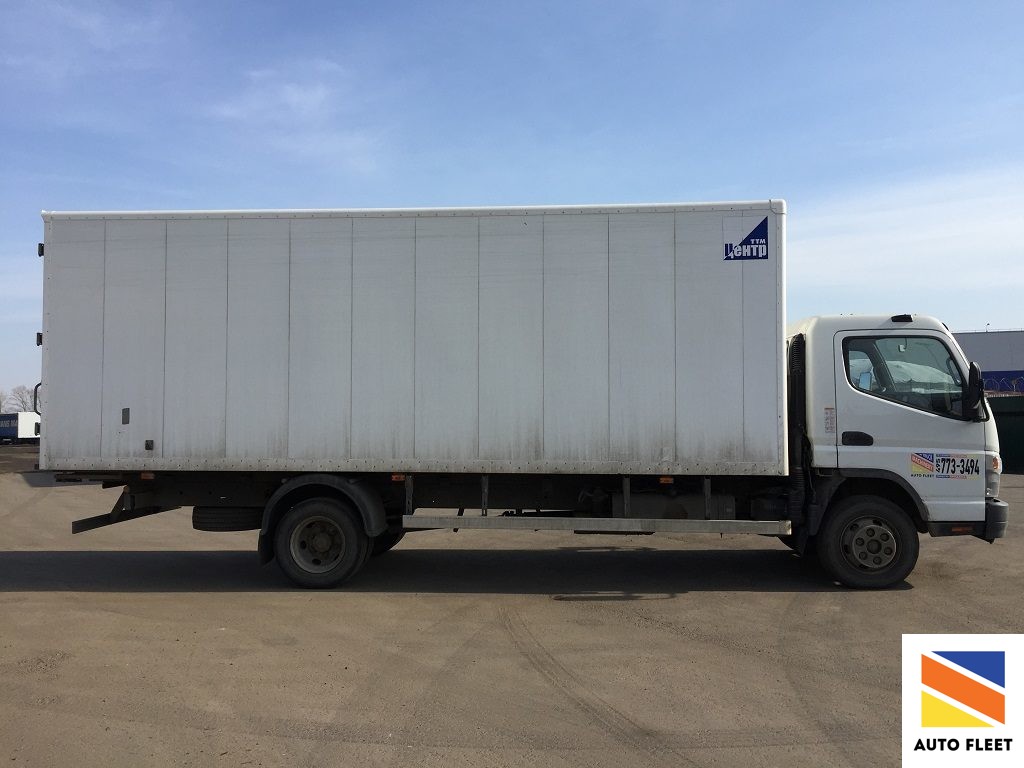 Фургон Mitsubishi Fuso