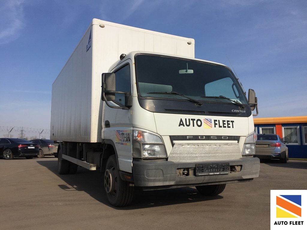 Фургон Mitsubishi Fuso