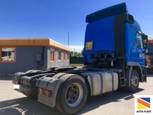 Mercedes тягач