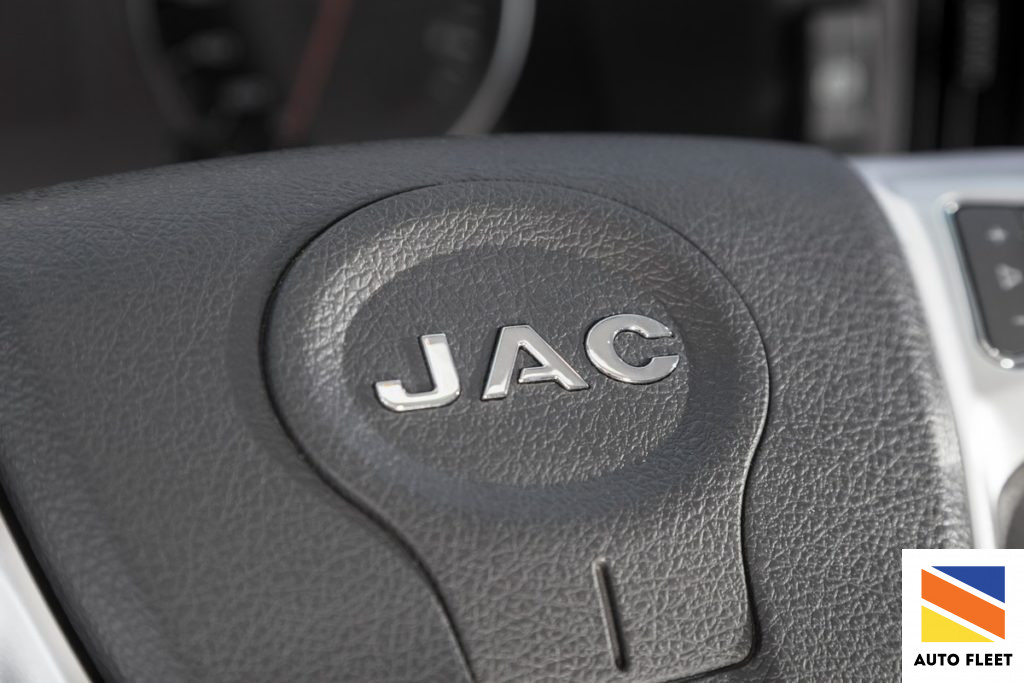 Jac n90 interior