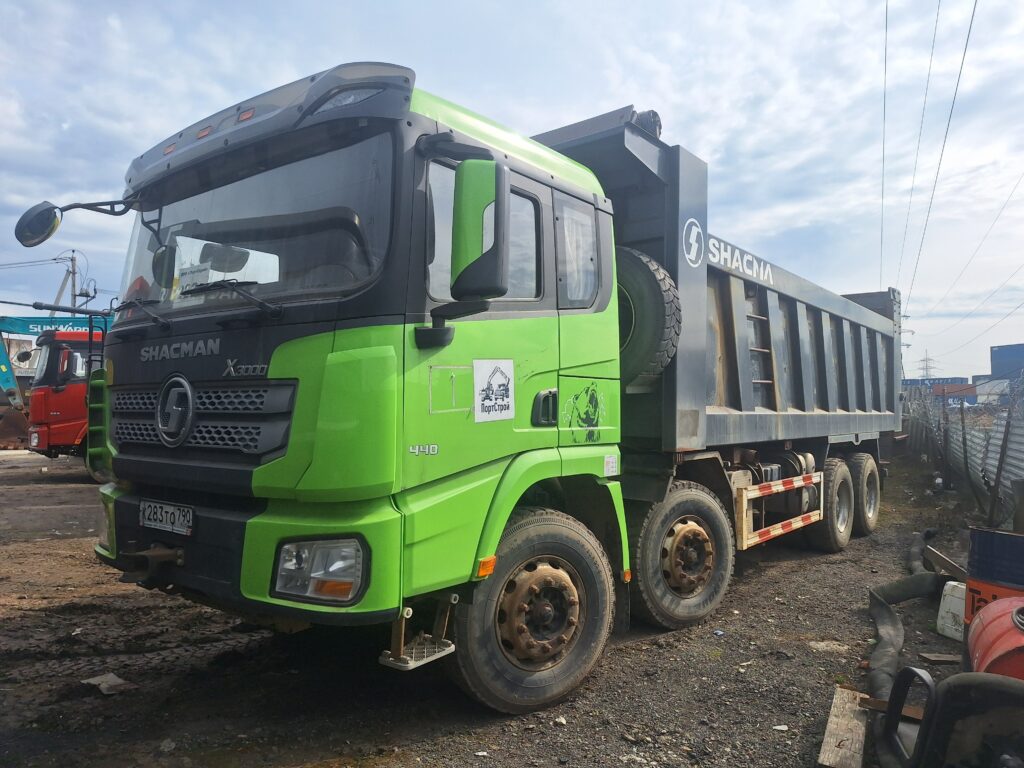 самосвал SHACMAN SX33186W366C (8×4)