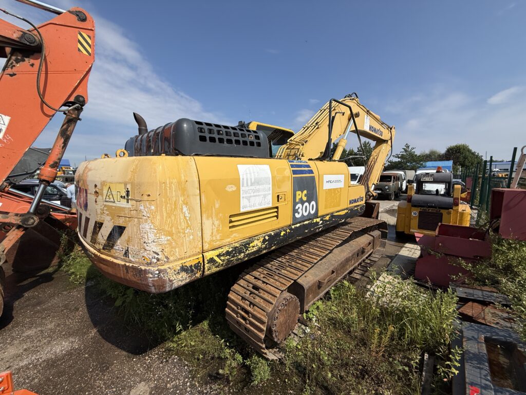 Komatsu PC300 8 (ЭО4227, 2012 г.) 1718ВТ77 (9)